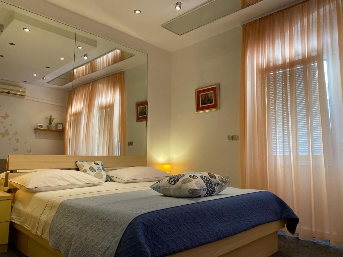 Studio Apartment And Rooms Adria Водице Екстер'єр фото