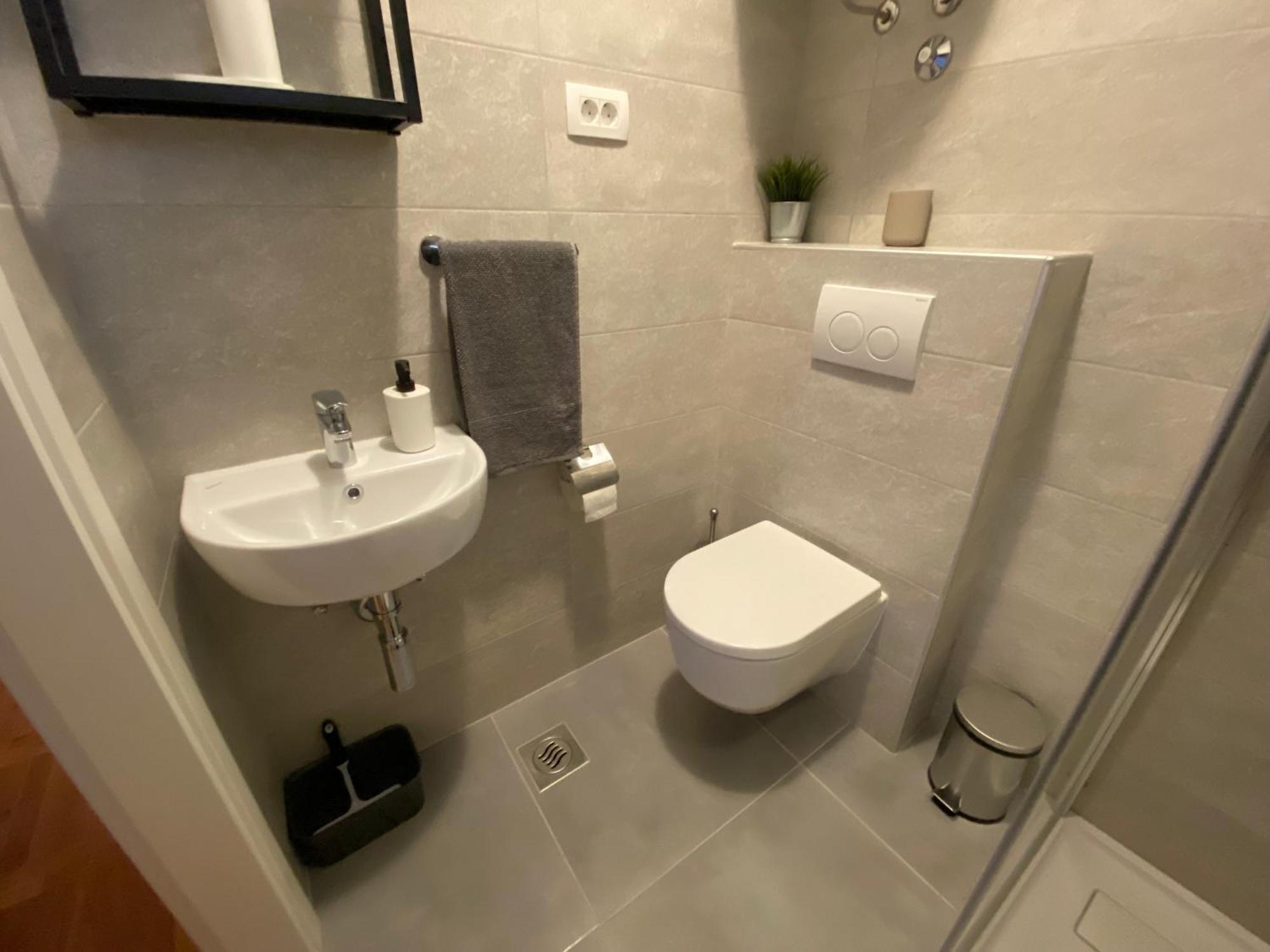 Studio Apartment And Rooms Adria Водице Екстер'єр фото
