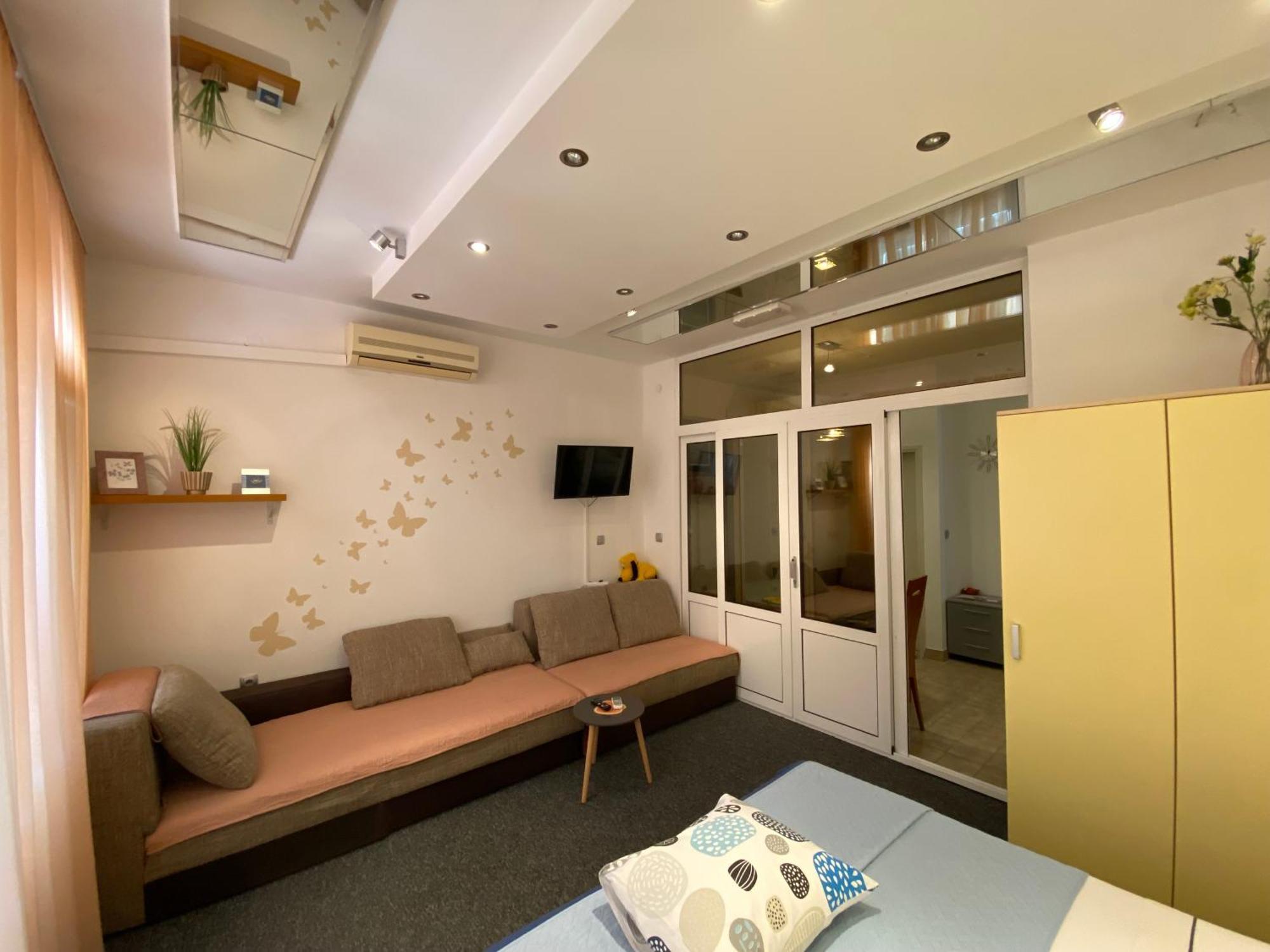 Studio Apartment And Rooms Adria Водице Екстер'єр фото