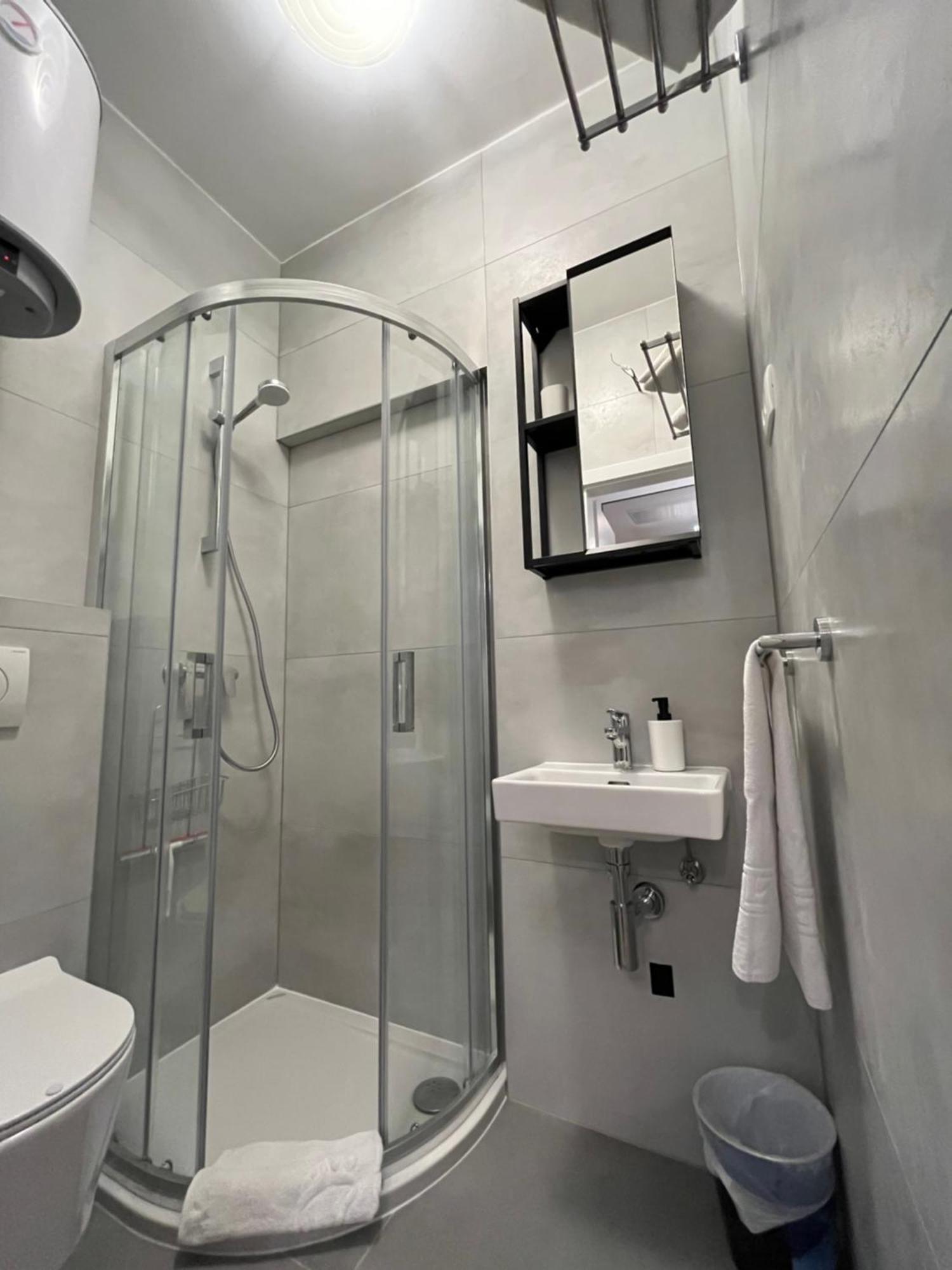 Studio Apartment And Rooms Adria Водице Екстер'єр фото