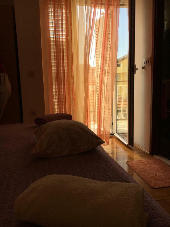 Studio Apartment And Rooms Adria Водице Екстер'єр фото